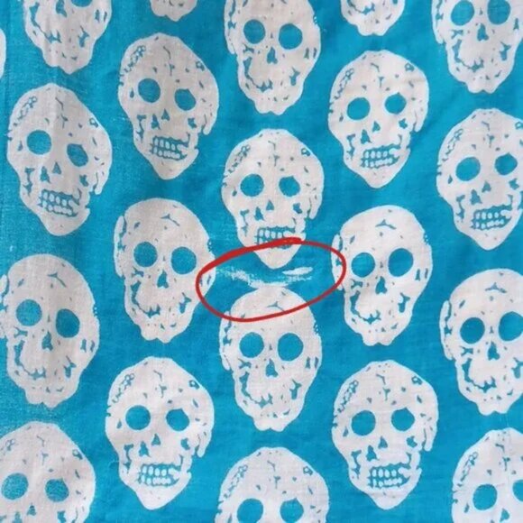 Skull Bandana, Semi Sheer Teal & White Unisex Punk Goth Biker 19"x20" - Picture 10 of 12